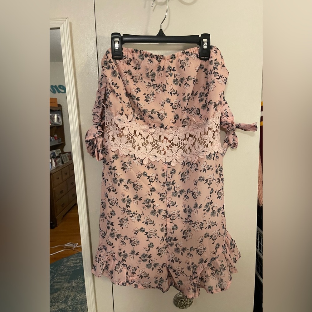 SHEIN Eilly Bazar floral lace detail bardot romper